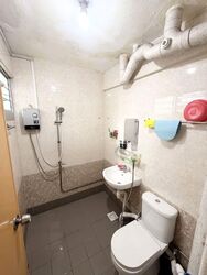 Blk 327 Bukit Batok Street 33 (Bukit Batok), HDB 4 Rooms #566563271